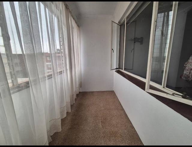 2 BEDROOM TOWNHOUSE FOR SALE IN NEW REDRUTH